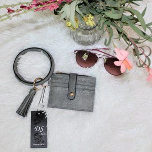 DS Bags Faux Leather Loop Wristlet